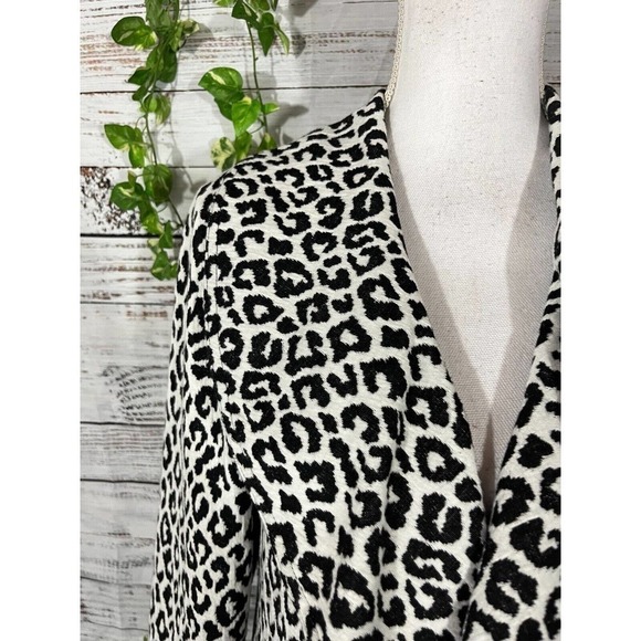 Calvin Klein Jacket size 2 Black White Cheetah Leopard Waterfall Career Stretch - Picture 4 of 13